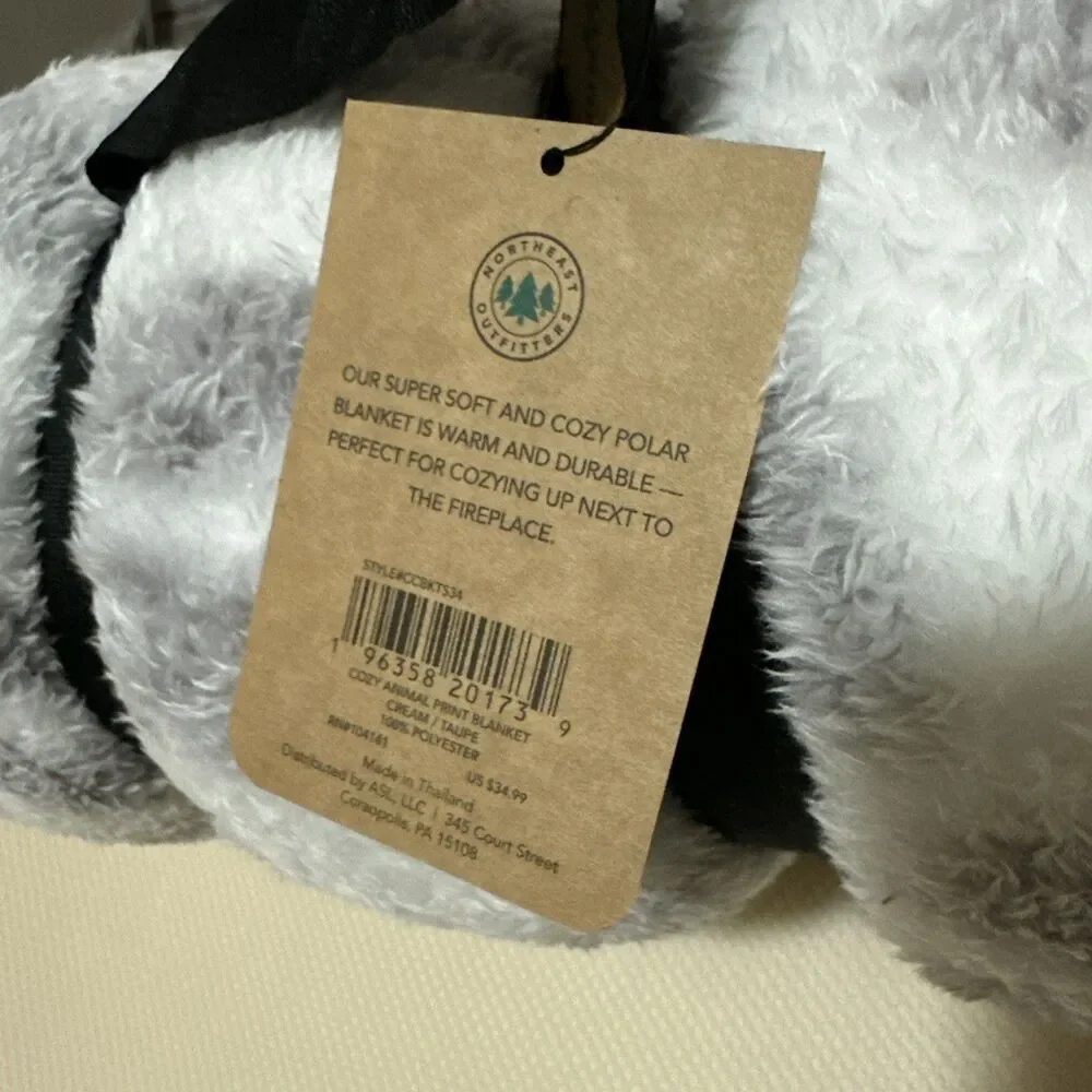 NWT Northeast Outfitters Cozy Animal Print Sherpa Blanket 60 x 70 Cream/taupe